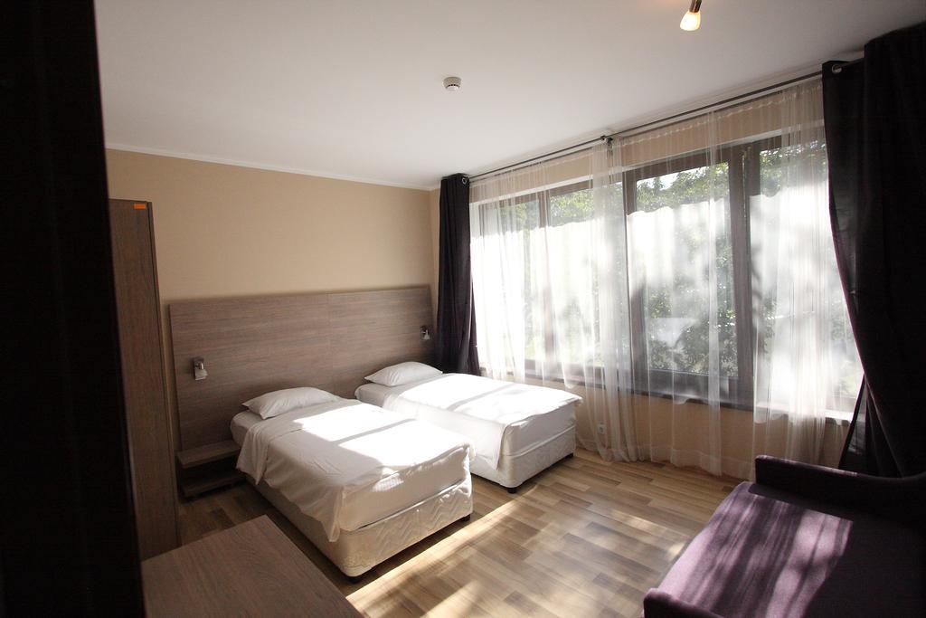Studio Apartcity Brasov Exterior photo