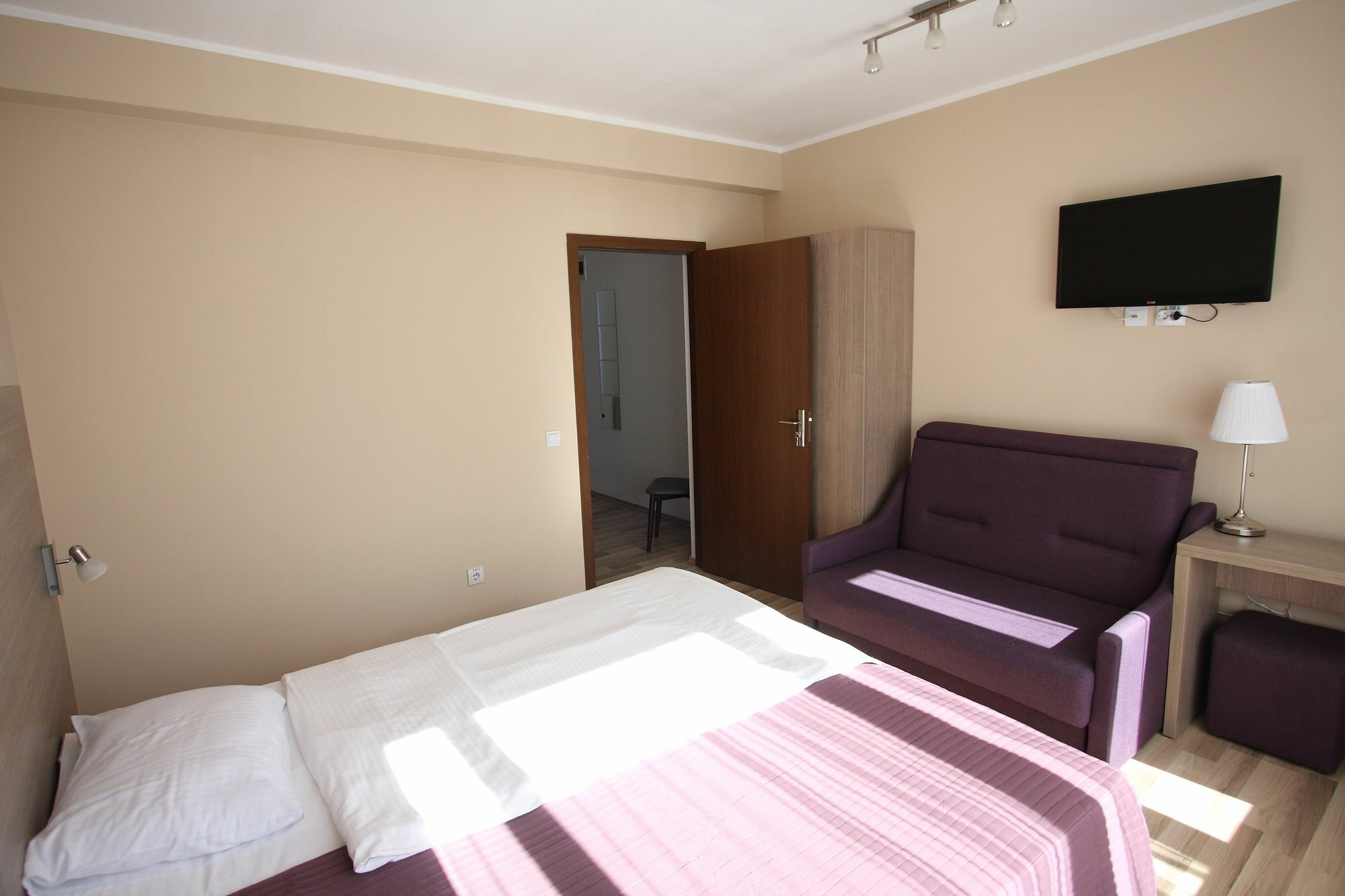 Studio Apartcity Brasov Exterior photo